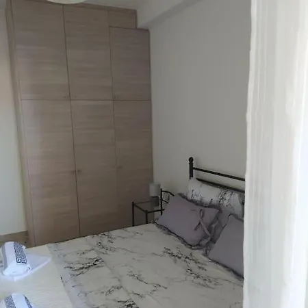 Apartment Cyan Blue Escape *